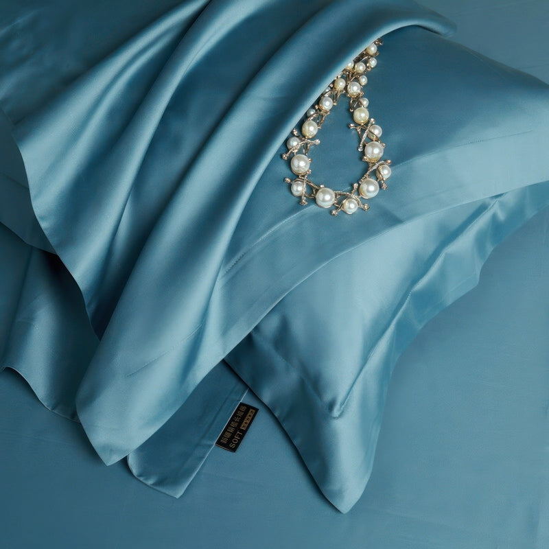 Minimalist Pillowcase Pair for Hotels, Guest Rooms & Homes | Dreami