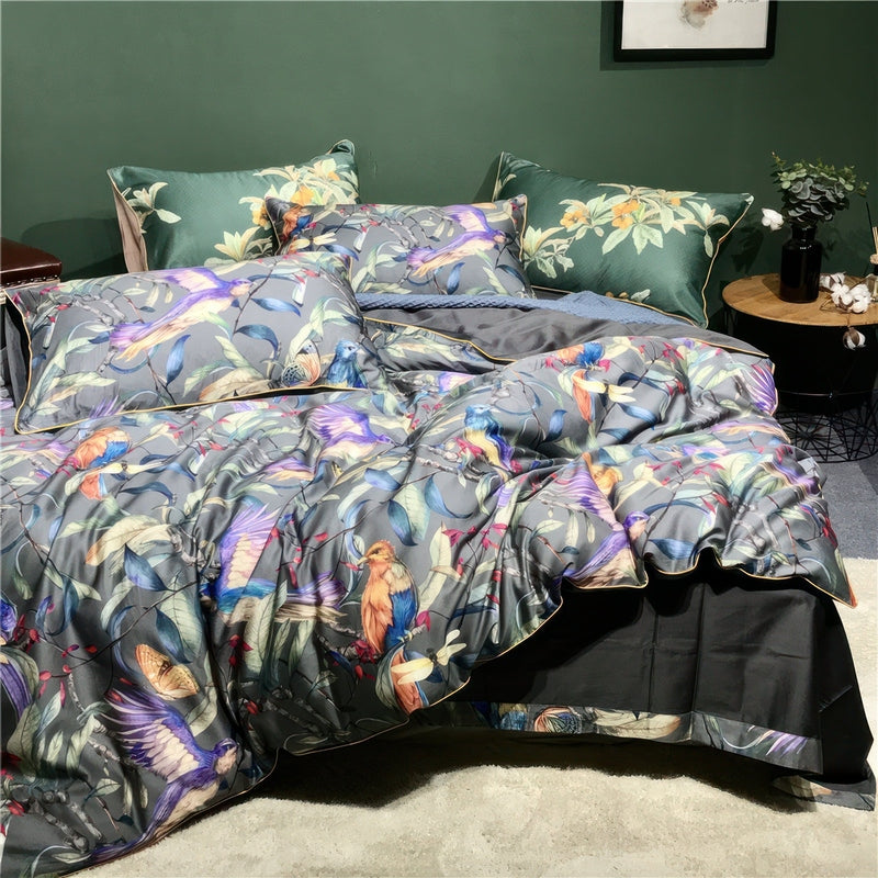 Bedding Set - Bird-Themed Duvet Cover and Pillowcases for Elegant Bedrooms | Nasima