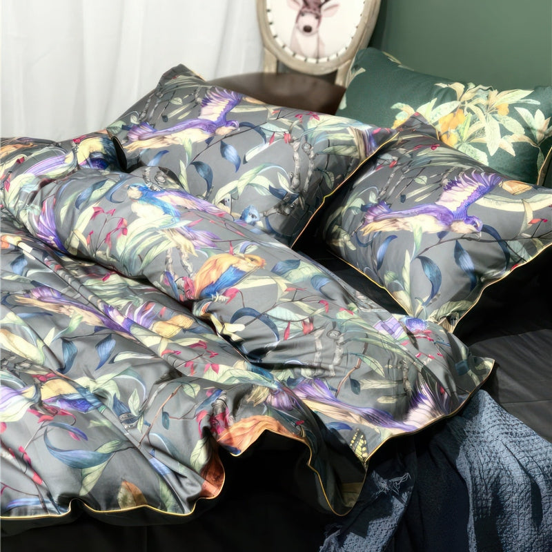 Bedding Set - Bird-Themed Duvet Cover and Pillowcases for Elegant Bedrooms | Nasima