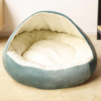 Calming Round Cat Cave Bed for Ultimate Comfort | Lyrra