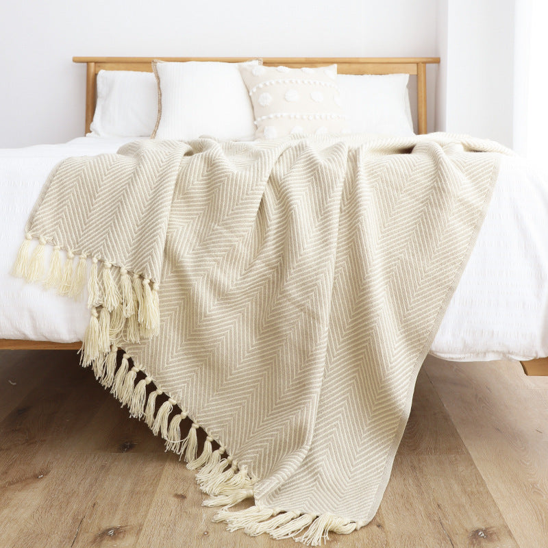 Classic Herringbone Weave Sofa Blanket | Fabios Nordic Tassel Throw for Couch & Bed