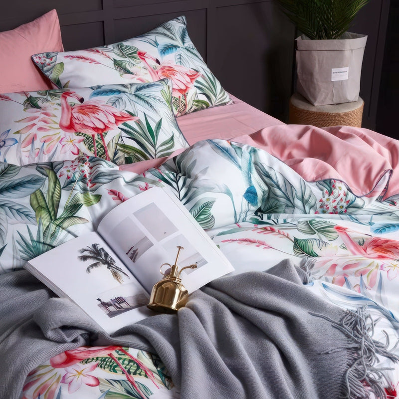 Flamingo Pink Bedding Set – 100% Egyptian Cotton | Aluori