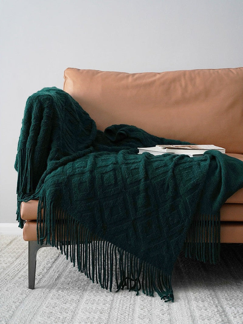 Jacquard Knitted Bed Tail Blanket for Everyday Comfort | Soleno