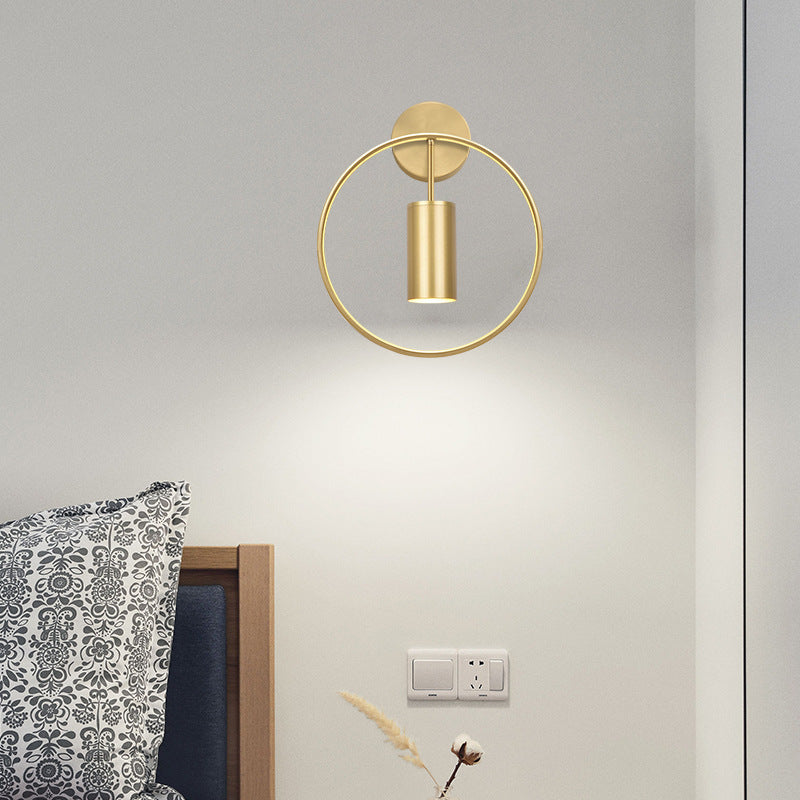 Round Golden LED Wall Lamp – Minimalist Wall Light for Living Spaces | Antarus